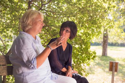 Ein Gespräch im Rahmen der Co-Therapie in der Psychosomatischen Klinik Kloster Dießen